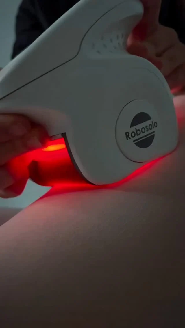 Un soin unique en France, pensé pour sculpter, lisser et régénérer.
Prêtes à tester l’innovation la plus pointue du moment ? 🔥

#icoone  #raffermissement #vergetures #silhouettesculptée #silhouetteparfaite #soincorps #esthétiqueavancée #graisseslocalisees